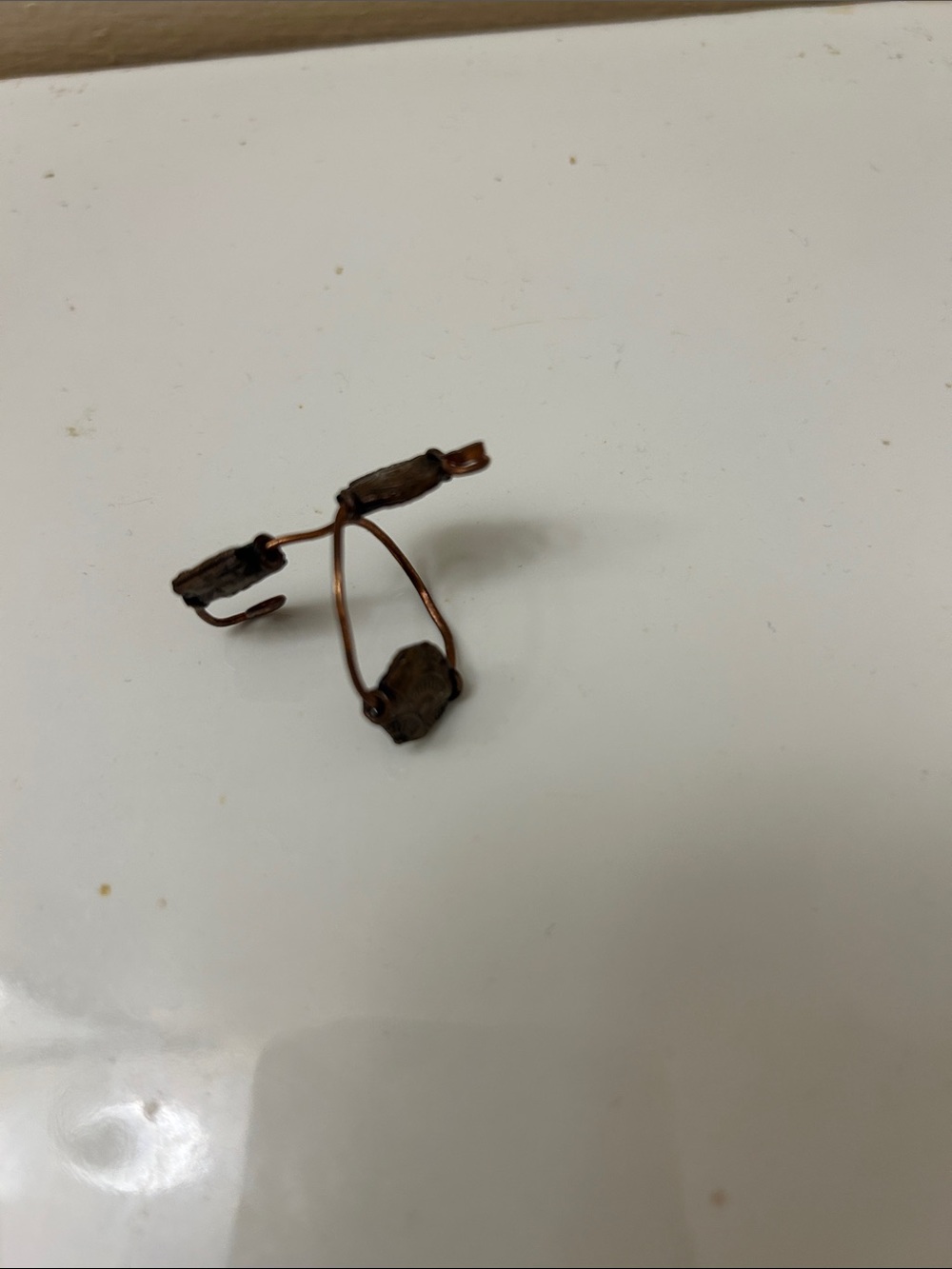 Bronze ring-pointer finger - Picture 5 of 6